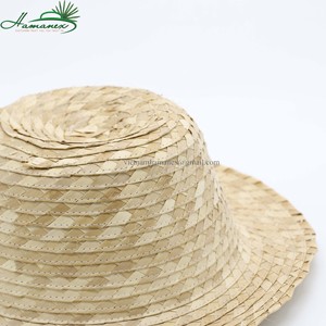 หมวกฟางธรรมชาติสีขาวสไตล์2023ทรงใหม่ถักจากวัสดุรวม2สีสำหรับธุรกิจการเดินทางตกปลา - Product Image 3