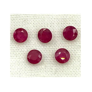 Piedras Preciosas Sueltas de Rubí Rojo Natural con Corte Brillante Redondo, Cristales Facetados en Par a Juego para Monturas de Pendientes Personalizadas - Product Image 1
