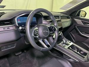 รถ SUV ปี 2023 รุ่น P-FACE P250 S AWD เกียร์อัตโนมัติ 8 สปีด 247 แรงม้า ไมล์น้อย - Product Image 4