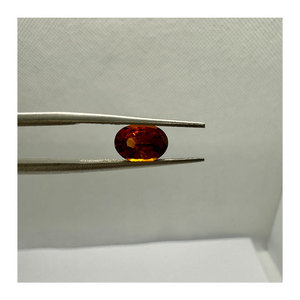 พลอยเฮสโซไนต์สีส้มอมน้ำตาลทรงรีคุณภาพสูง ไม่ผ่านการอบอุ่น ธรรมชาติ ไม่เจียระไน - Product Image 1