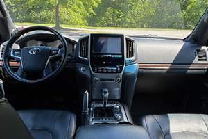 Toyota Land Cruiser Heritage Edition 2021 Usado - Product Image 5