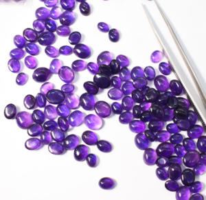 Cabochons ovales en améthyste naturelle 332,85 carats Lot Taille moyenne 6X8 mm - 11X9 mm Lot en gros 107 pièces - Product Image 6