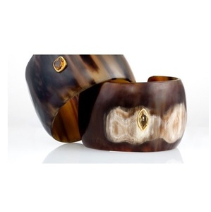 Juego de Brazaletes de Cuerno Natural, Ecológicos, Duraderos, Hechos a Mano, Joyería para Mujer, Venta al por Mayor - Product Image 3