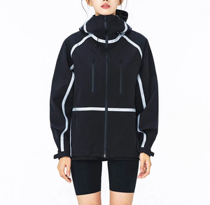 Venta al por mayor personalizado Techwear hombres negro sudaderas con capucha transpirable impermeable chaqueta con capucha para el invierno de moda patrón de letras - Product Image 4