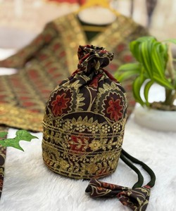 FANCY GEORGETTE EMBROIDERY SEQUENCE WORK <b>TOP</b> BOTTOM WITH DUPATTA <b>FESTIVE</b> WEAR WHOLESALE PRICE ETHNIC GARMENT BLACK - Product Image 6