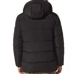 Chaqueta acolchada Diseño personalizado Detalles de punto deportivo se presenta en la capucha y los puños Chaqueta de hombre con Dos bolsillos grandes - Product Image 3