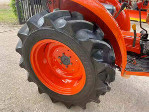 Tracteur à roues Kubota L4018 4WD Chargeuse-pelleteuse avant Moteur essentiel Source d'énergie agricole Pompe à roulement d'occasion - Product Image 6