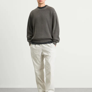 Pull en coton tricoté pour homme, style pêcheur, personnalisé OEM ODM, lavé, col rond, manches longues, fabriqué par Ako - Product Image 4