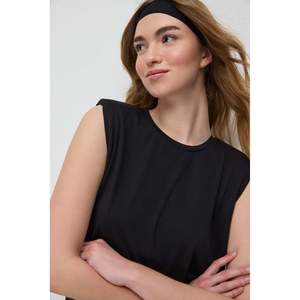 Sleeveless T-<b>shirt</b> with shoulder <b>pads</b> - Product Image 3