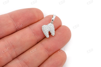 Pendentif dentaire en diamant naturel de conception classique personnalisée, coupe ronde, or massif 14 carats, 0,50 CTW, bijoux sertis de diamants