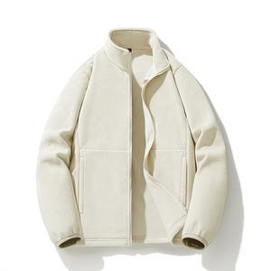 Veste d'extérieur polaire d'hiver imperméable de grande taille avec logo personnalisé de haute qualité pour hommes avec col montant coque en cuir véritable - Product Image 6