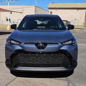 T-o-y-o-t-a Corolla Cross Hybrid 2024 d'occasion à vendre - Product Image 1