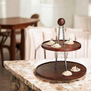 Elegante Soporte de Madera de Tres Niveles con Base de Metal Dorado, Diseño de Lujo, Ideal para Postres, Pasteles y Decoración del Hogar - Product Image 5