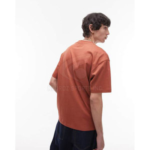 Nueva Llegada, Camiseta Ecológica de Manga Corta con Cuello Redondo y Logotipo Personalizado Bordado para Hombre, de Secado Rápido, Hecha de Material de Poliéster/Algodón - Product Image 3