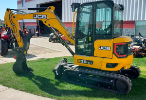 Mini-excavatrice sur chenilles JCB haute performance, godet de 0,12 m³, poids opérationnel de 1,2 tonne, composant moteur essentiel - Product Image 2