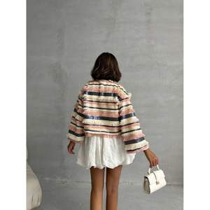 Blusas de Mujer con Lazo para Venta al por Mayor, Camisas Elegantes con Detalles Únicos - Product Image 1