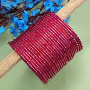 Ensemble de bracelets indiens Bollywood Bracelets en métal uni Bijoux fantaisie pour femmes et filles (Ensemble de 24) - Product Image 2