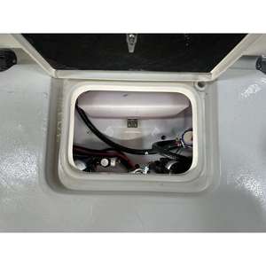 Lancha Motora Tidewater 232 CC Adventure 2025 con Casco de Fibra de Vidrio - Product Image 6