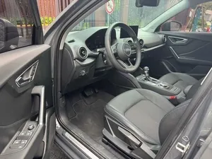 Audi Q2 Le-tron I 2022, Modelo Renovado, Bajo Kilometraje, Caja de Cambios Automática, Dirección Suave, Gasolina/Eléctrico - Product Image 2