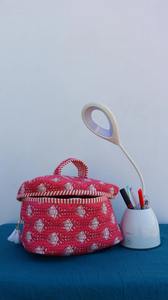 <b>Large</b> Eco-Friendly Vintage Quilted Cotton Makeup <b>Bag</b> with Zipper Closure Floral Travel for Case (Water Resistant) - Product Image 2