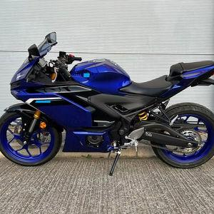 Motocicleta R3miles de Alta Calidad, 321cc - Product Image 1