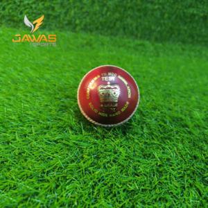 ลูกบอลคริกเก็ตระดับพรีเมี่ยมสีแดงหนังเย็บด้วยมือ - Product Image 5