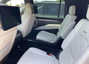 Cadillac Escalade ESV V 2025 Usado en Buen Estado - Product Image 3