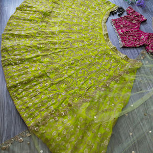 Hermosa último diseñador boda Lehenga - Product Image 1