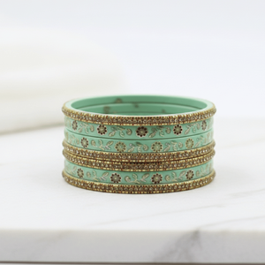 Juego de 12 brazaletes de laca Meenakari con diseño floral verde menta para bodas - Product Image 6