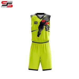 Logotipo personalizado de alta calidad Sublimación deportiva Uniforme de baloncesto Nuevo estilo Diseño Hombres Uniforme de baloncesto Kit - Product Image 4