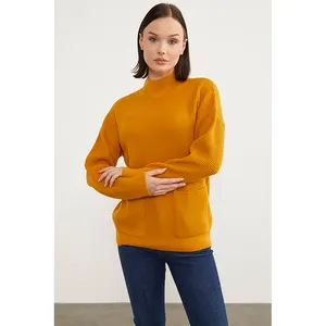 Pull en tricot à manches longues à col roulé et motif nid d'abeille pour femme avec poches