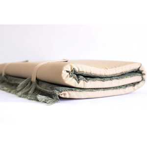 พรมละหมาดอัลฮัมบรา สะดวกสบายและมีสไตล์สำหรับการปฏิบัติทางจิตวิญญาณของคุณ - Product Image 1