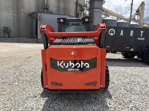 2025 Kubota SSV75 Skid Steer Loader-Chargeur compact puissant 74HP pour la construction et l'agriculture - Product Image 6