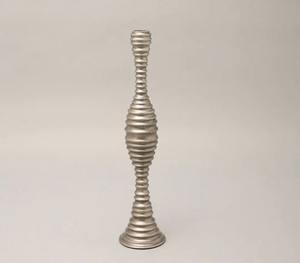 Impresionante conjunto de dos soportes de velas vintage ideales para el centro de mesa y la creación de un ambiente cálido y acogedor en cualquier habitación - Product Image 2