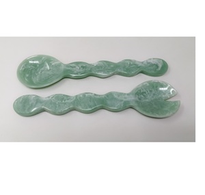 Juego de Cucharas para Servir Ensalada de Resina, Ecológicas, Aptas para Lavavajillas, Utensilios para Ensalada, Cocina Casera, Hechas en India - Product Image 6