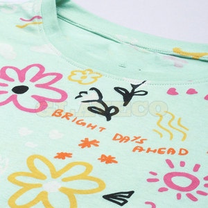 T-shirts décontractés pour femmes, couleur unie, sublimation, vêtements d'été, fabriqués au Pakistan. - Product Image 5