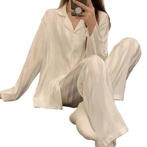 Conjuntos de pijamas personalizados para mujer, ropa de dormir para mujer, conjunto de traje de noche suave, transpirable y cómodo a la moda - Product Image 2