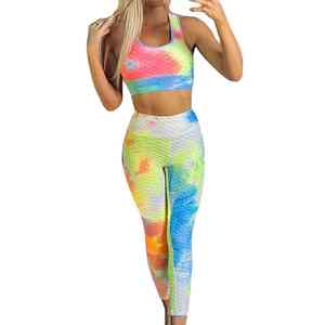 Ensemble de yoga léger pour femmes, conçu pour une équilibre flexible, offrant un confort respirant et de soutien pour le yoga et l'entraînement - Product Image 6