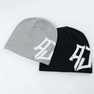 หมวกถักแฟชั่นสำหรับฤดูหนาวหมวกบีนนี่ออกแบบโลโก้ได้ตามต้องการ - Product Image 4