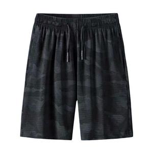 กางเกงขาสั้นวิ่งกีฬาลำลองสำหรับผู้ชาย100% ตาข่ายโพลีเอสเตอร์น้ำหนักเบามีซิปติดโลโก้ประดับเลื่อมเอวสูงระบายอากาศได้150ก. - Product Image 1