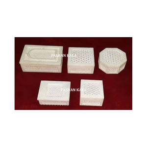Nouveau dernier design pour les boîtes de sculpture en marbre blanc Belles boîtes de rangement de bijoux décoratives en marbre incrusté à la main - Product Image 1