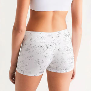 Short de yoga d'entraînement de fitness pour femmes avec poches Vêtements de yoga respirants pour l'entraînement Vente en gros OEM - Product Image 2