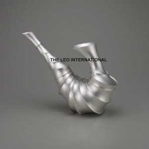 Florero de Metal de Lujo al por Mayor para Decoración del Hogar, Florero de Metal Plateado, Florero Hecho a Mano - Product Image 1