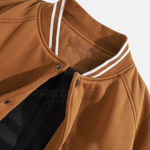 Chaqueta de invierno Letterman informal de primera calidad para hombre, cuello levantado con logotipo frontal, ropa al por mayor - Product Image 3