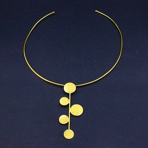 Gargantilla de metal latón puro hecha a mano - Product Image 5