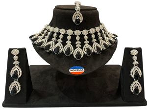 ชุดสร้อยคอโชกเกอร์แบบคลาสสิกของผู้หญิงมีสไตล์พร้อมต่างหูสำหรับงานปาร์ตี้และงานครบรอบไอเดียของขวัญตามประเพณี - Product Image 3