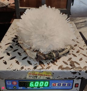 Increíble bloque extra grande de alta calidad con agujas blancas como flores de cristal Scolecite DE LA India - Product Image 1