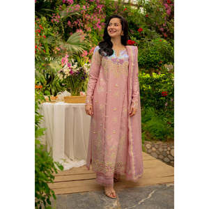 Conjunto de traje Rang Rasiya para mujer de 3 piezas: camisa de lentejuelas bordada con dupatta de malla Khaddi y pantalones bordados - BIC-4891 - Product Image 4