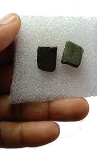 Haute qualité cristal pierre goujon pyrite puce boucles d'oreilles perles guérison pierre précieuse cristal mode ensemble de bijoux femmes goujon grossiste - Product Image 3