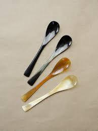 Ensemble de couverts cuillère et fourchette en corne de buffle naturelle faits à la main avec manche long, finition moderne élégante et écologique - Product Image 5